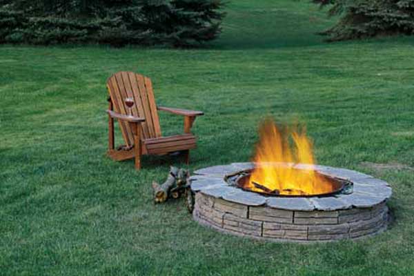 Check out 27 Hottest Fire Pit Ideas and Designs at http://pioneersettler.com/fire-pit-ideas-designs/